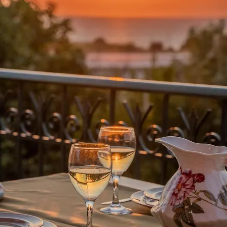 Ariadni Sea View *