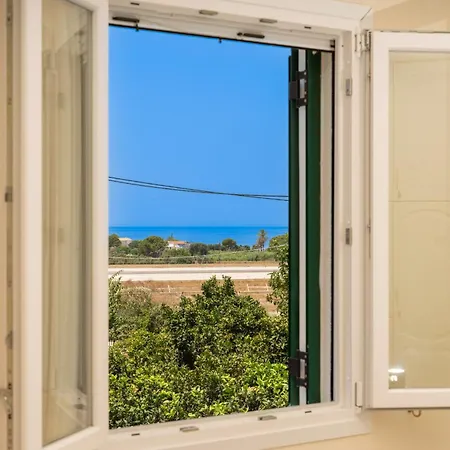 Ariadni Sea View Apartment
