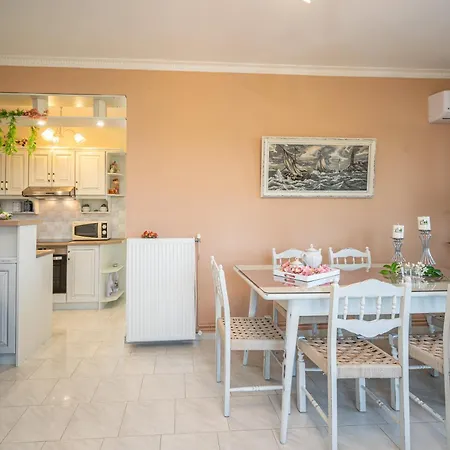 Apartment Ariadni Sea View Minia